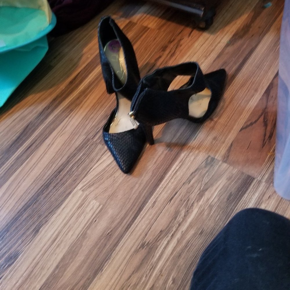 Black scale zipper back 4-inch heels